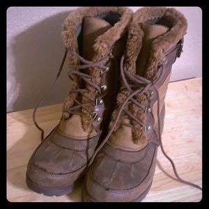 Lace up boots
